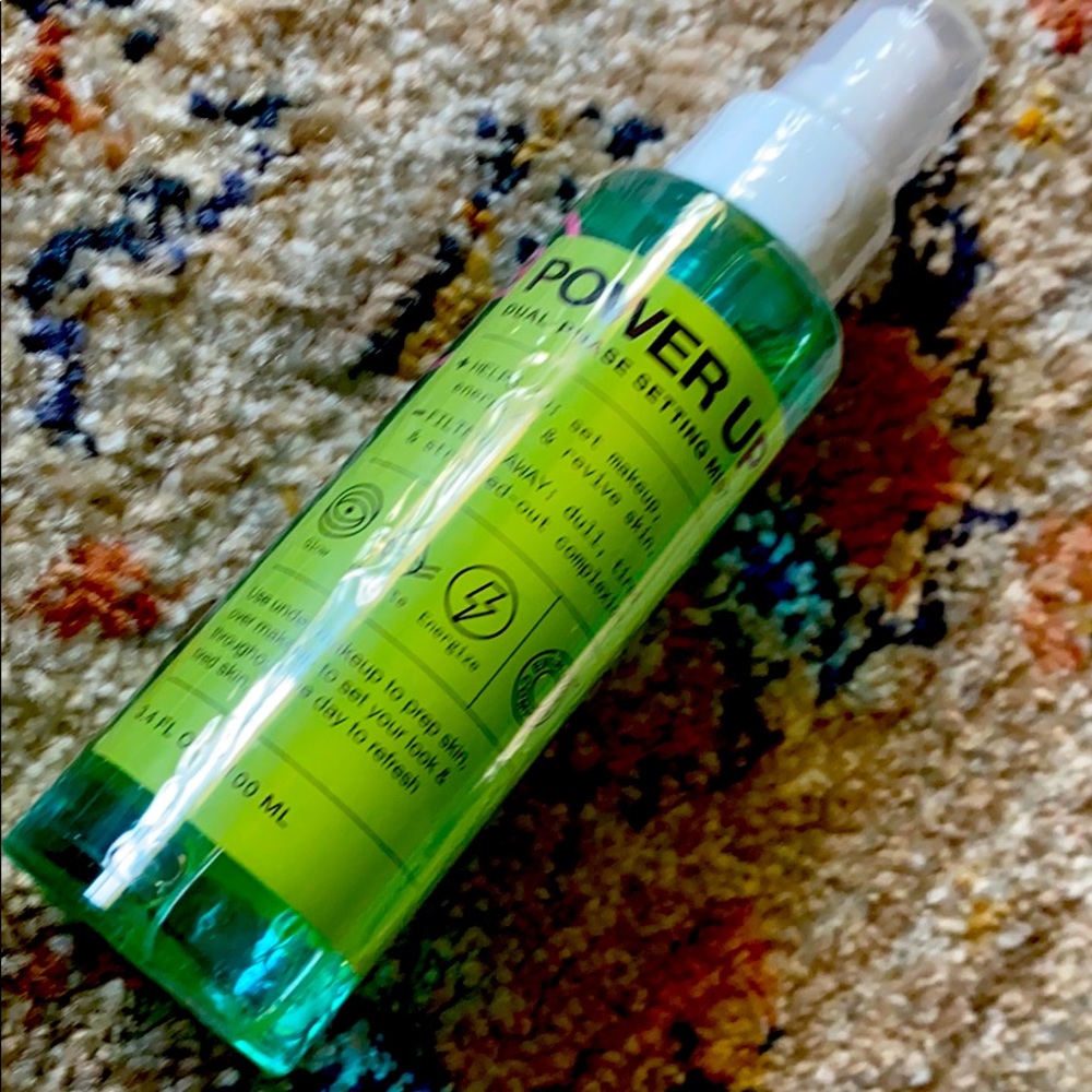 Power up setting spray